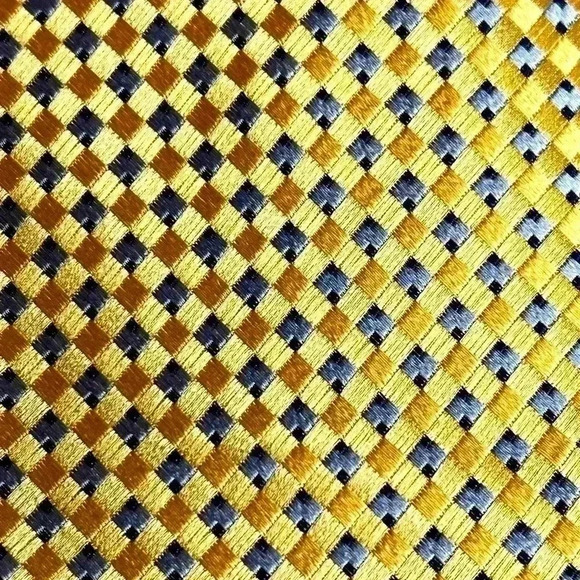 MEN’S LUXURY TIE BUNDLE• TED BAKER LONDON AND MICHAEL KORS•BEAUTIFUL TIE BUNDLE - Picture 3 of 9